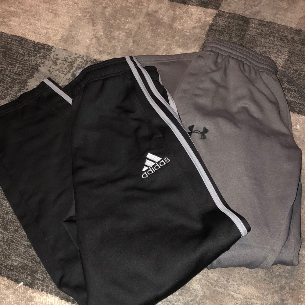 Bundle of sweatpants